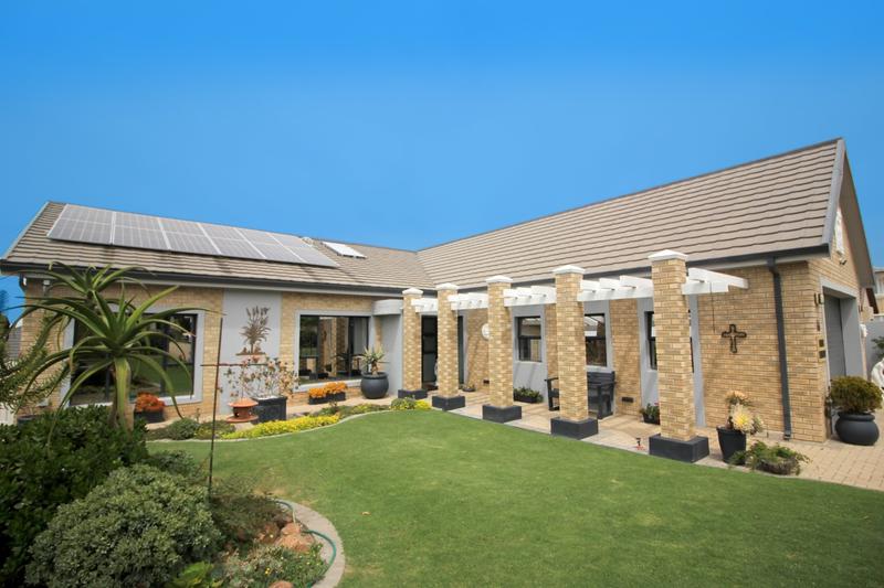 3 Bedroom Property for Sale in Monte Christo Western Cape